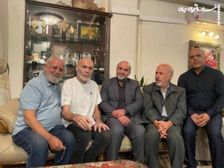 عیادت از جمشید هاشم‌پور در روز عیدغدیر