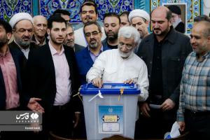 عکس| حضور سعید جلیلی و همراهان بر سر صندوق رای