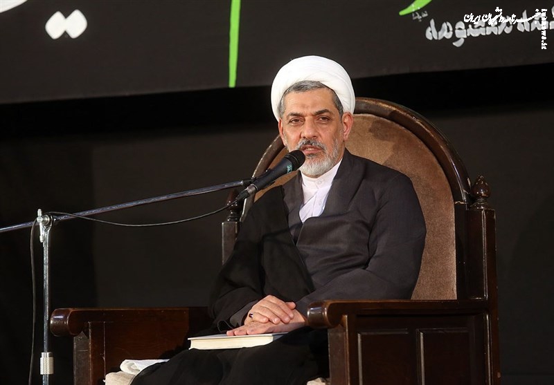 امام حسین چگونه در شرایط سخت آرامش ایجاد کرد؟