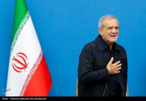 دیدار رییس جمهور منتخب با نمایندگان اقلیت مذهبی مجلس +عکس