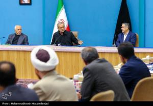 دیدار رییس جمهور منتخب با نمایندگان اقلیت مذهبی مجلس +عکس