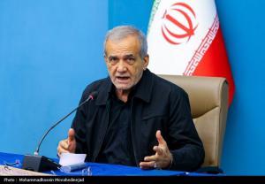 دیدار رییس جمهور منتخب با نمایندگان اقلیت مذهبی مجلس +عکس