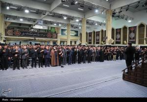 اولین شب مراسم عزاداری محرم در حسینیه‌ی امام خمینی(ره) +عکس