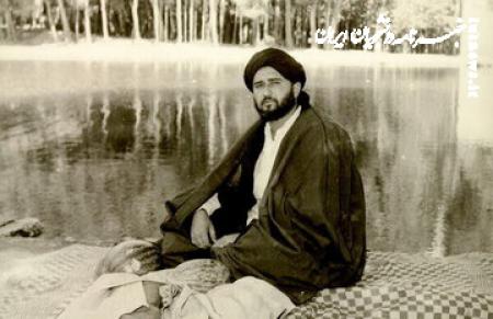 خاطره پیاده‌روی فرزند امام خمینی در اربعین با پای برهنه