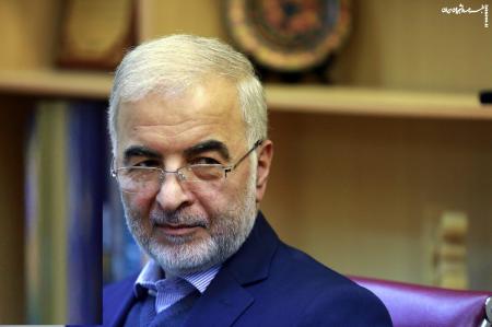 «اسکندر مؤمنی» جانشین فرماندهی کل نیروهای مسلح در نیروی انتظامی شد