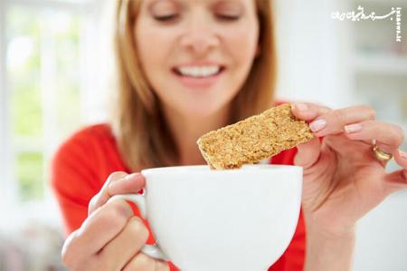 خوردن چای و بیسکویت مضر است؟