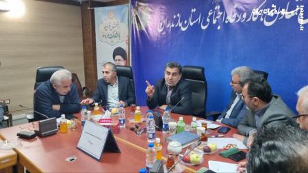 حقوق کارگران معدن متناسب با سختی کار باشد