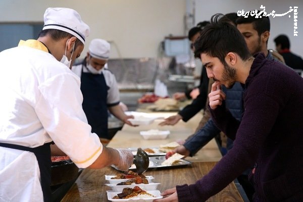 غذای دانشجویی چقدر برای دانشگاهها آب می‌خورد