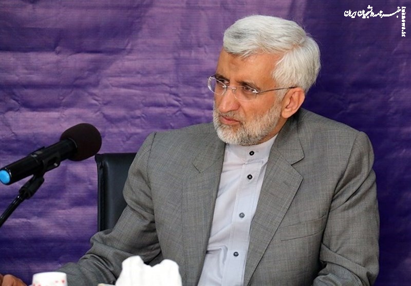 جلیلی: تهدید فلج‌کننده بدتر از تحریم فلج‌کننده است