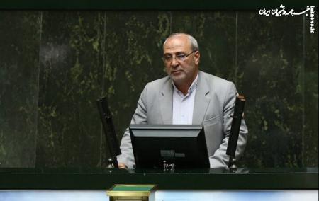 حاجی‌دلیگانی: یک فساد بزرگ درحال وقوع است/ سهم دولت از ایران‌خودر قرار است به کروز واگذار شود 