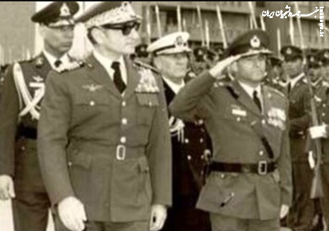 چرا ارتش شاه به انقلاب پیوست؟