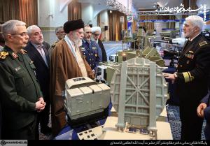 بازدید رهبر انقلاب از آخرین دستاوردهای دانشمندان صنعت دفاعی کشور