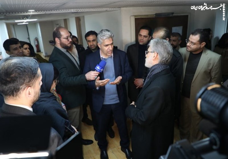 بازدید سرزده وزیرعلوم از خوابگاه دختران دانشگاه علامه