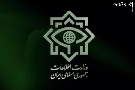 دستگیری اعضای باند کلاهبرداری با غصب عناوین اطلاعاتی +جزئیات