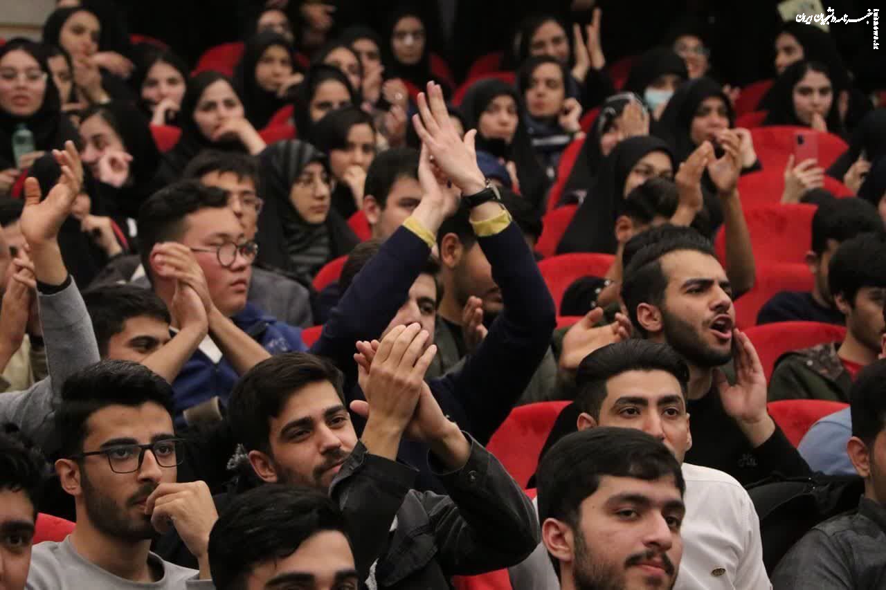 افول جنبش‌های دانشجویی؛ از آرمان‌گرایی تا واقعیت‌های تلخ