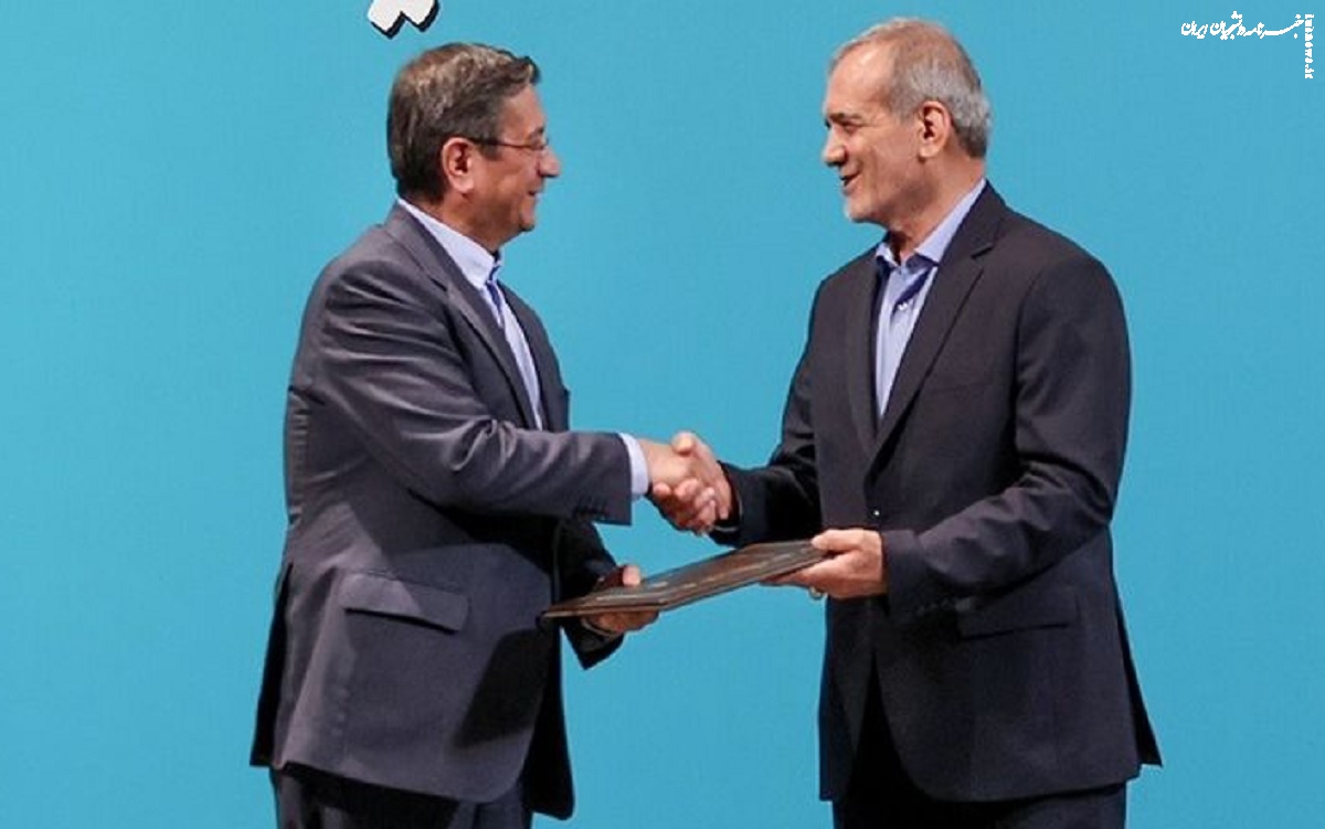 سابقه‌ای تکراری/ رئیس‌جمهور نه اقتدار دارد و نه مدیریت لازم!