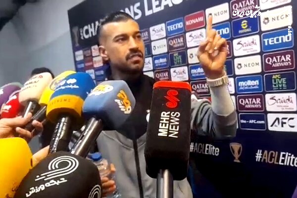 انتقاد شدید رضاییان از VAR در گل پرسپولیس و درخواست از امیر قلعه‌نویی