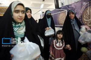 مراسم افطاری در حرم امام رضا(ع) +عکس