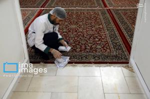 مراسم افطاری در حرم امام رضا(ع) +عکس