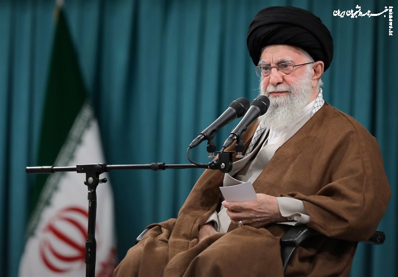 آغاز دیدار رمضانی مسئولان نظام با امام خامنه‌ای