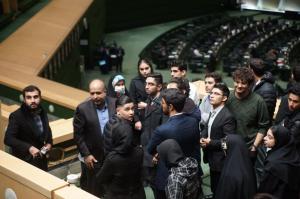 عکس| دیدار دانشجویان دانشگاه آزاد واحد علوم و تحقیقات با نماینده مجلس