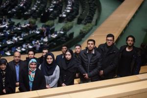 عکس| دیدار دانشجویان دانشگاه آزاد واحد علوم و تحقیقات با نماینده مجلس