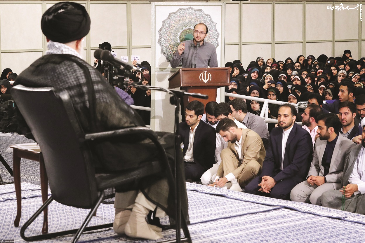 دیدارهای رمضانی رهبر انقلاب با دانشجویان؛ نقطه اتصال نسل جوان و آرمان‌های انقلاب