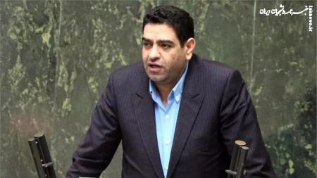 نماینده مجلس: کسانی که جلوی مجلس برای ابلاغ قانون حجاب بیتوته کرده‌اند، بخاطر اعتقادشان است/ مصوبه شورای عالی امنیت را نه جایی آمده و نه کسی دیده است