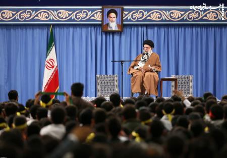 تحریم بی‌اثر نیست اما دلیل مشکلات اقتصادی منشأش صرفاً تحریم نمی‌باشد