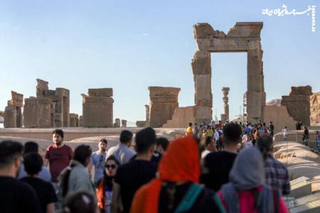 آمار بازدید از اماکن تاریخی اعلام شد؛ تخت‌جمشید و حافظیه محبوب مسافران