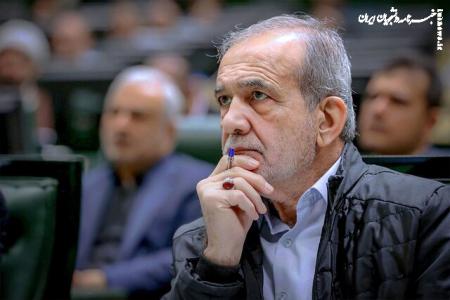 حضور پزشکیان در نشست سراسری استانداران کشور