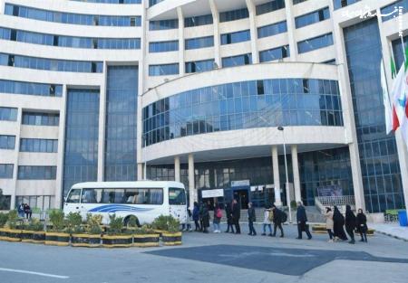 تکذیب اخراج دانشجویان از واحد تهران مرکزی