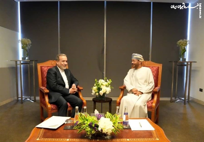  مواضع ایران برای انتقال به آمریکا تحویل وزیر خارجه عمان شد 