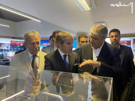 حضور مدیر کل آژانس در نمایشگاه دستاوردهای صنعت هسته‌ای ایران