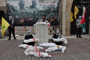 تجمع دانشجویان، اساتید و کارکنان دانشگاه در محکومیت جنایات رژیم صهیونیستی و حمایت از مردم مظلوم غزه +عکس