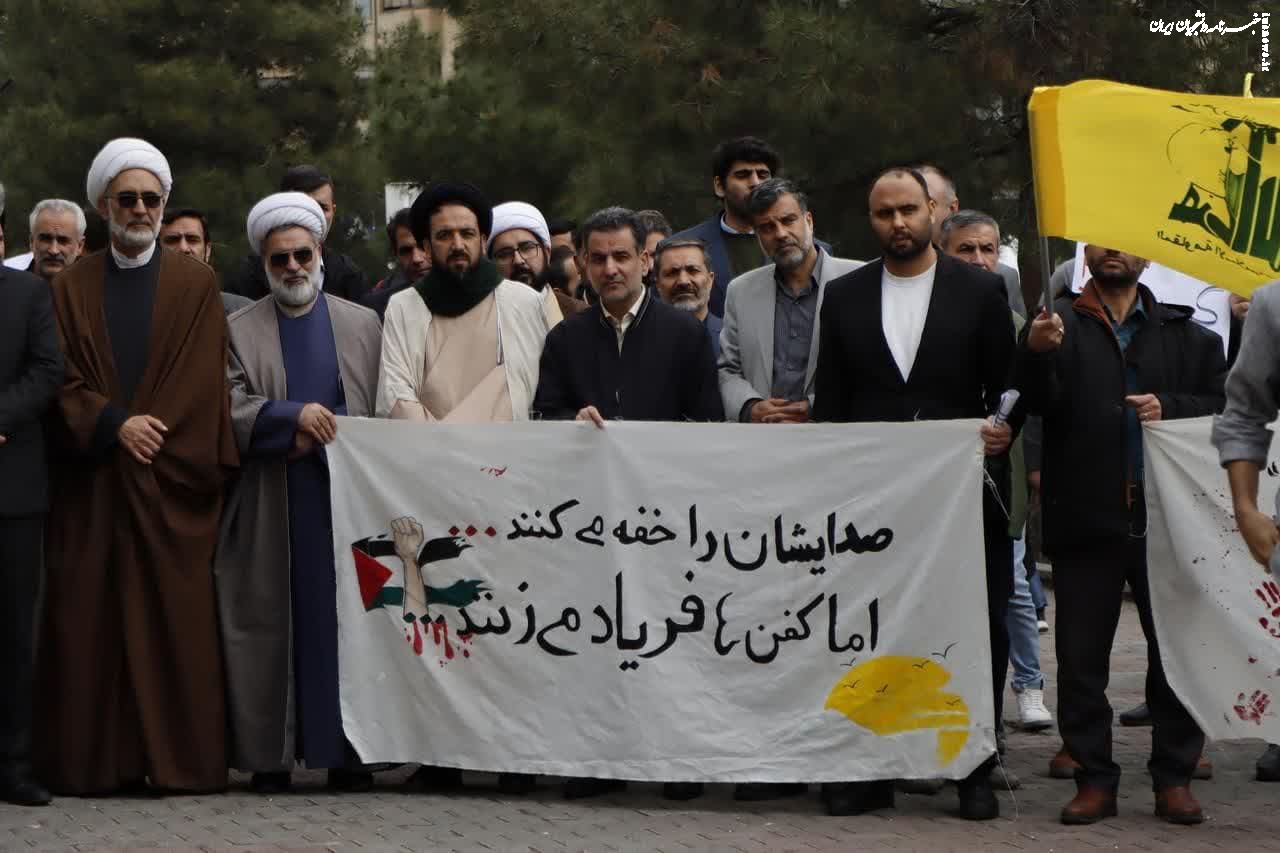 تجمع دانشجویان، اساتید و کارکنان دانشگاه در محکومیت جنایات رژیم صهیونیستی و حمایت از مردم مظلوم غزه +عکس