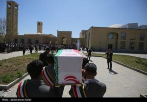 مراسم تشییع پیکر اکبر اعتماد پدر فناوری هسته‌ای ایران +عکس