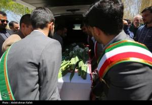 مراسم تشییع پیکر اکبر اعتماد پدر فناوری هسته‌ای ایران +عکس