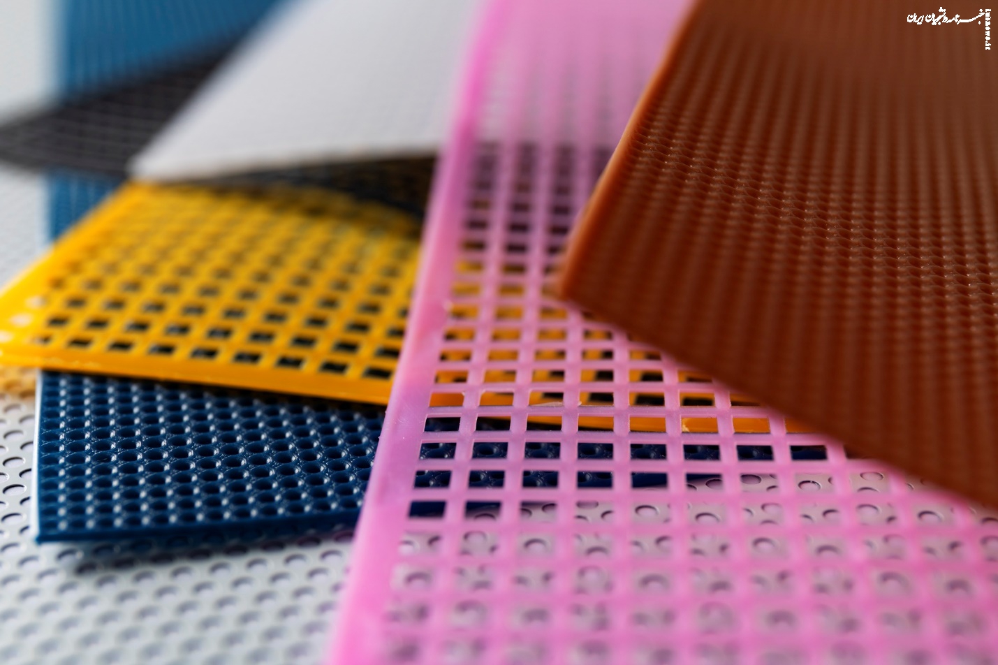 چطور بهترین مواد پلیمری را خریداری کنیم؟