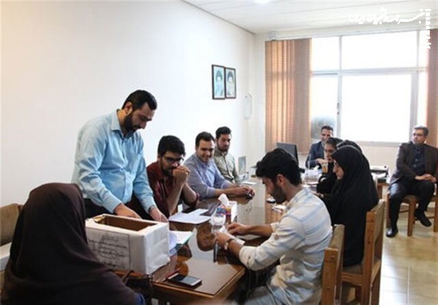 دانشجویان برای تشکیل شورای صنفی رفاهی پیش قدم باشند