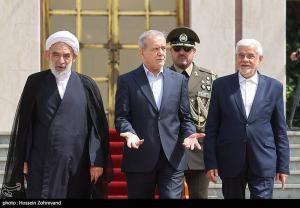 بدرقه رئیس‌جمهور در سفر به کشور آذربایجان