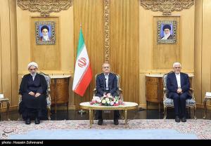 بدرقه رئیس‌جمهور در سفر به کشور آذربایجان