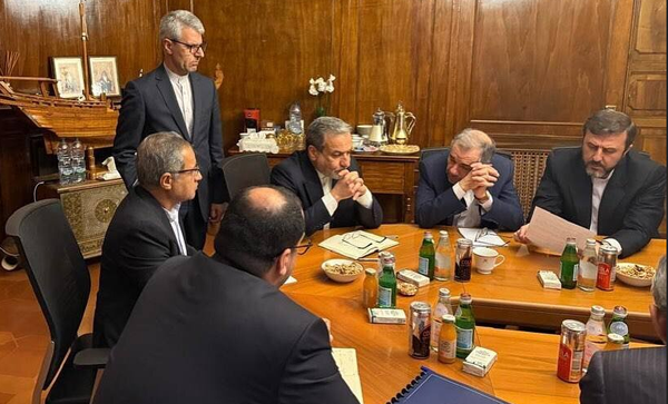 مذاکره‌کنندگان بر منافع ملی پافشاری کنند