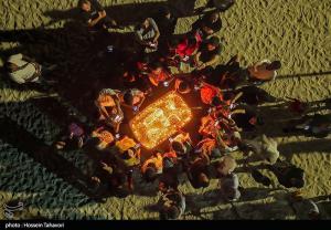 سوگواری ساکنین کیش برای جان‌باختگان حادثه بندر عباس +عکس