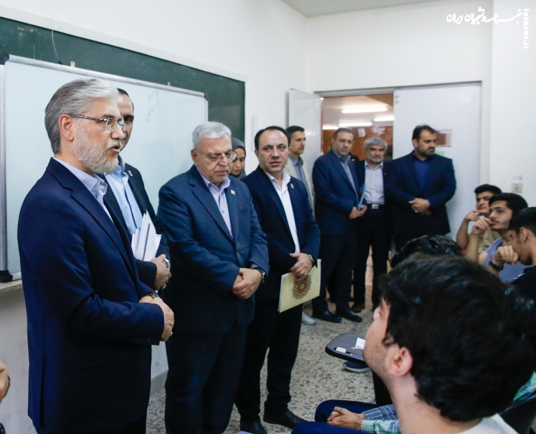 نوبت اول کنکور سراسری ۱۴۰۴ تهران +عکس