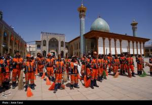 جاروزنی صحن حرم شاهچراغ (ع)+عکس