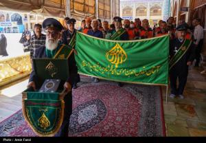 جاروزنی صحن حرم شاهچراغ (ع)+عکس