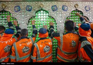 جاروزنی صحن حرم شاهچراغ (ع)+عکس