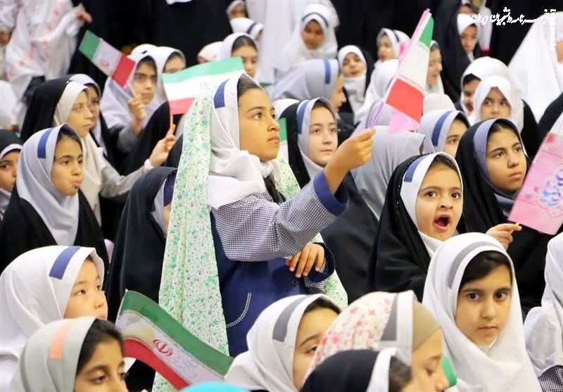 جشن «خواهر برادری» در حرم حضرت معصومه(س) برگزار شد