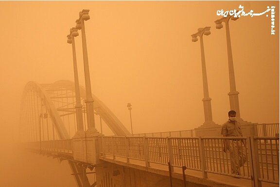 گرد و غبار، مدارس دو استان را سه‌شنبه غیرحضوری کرد